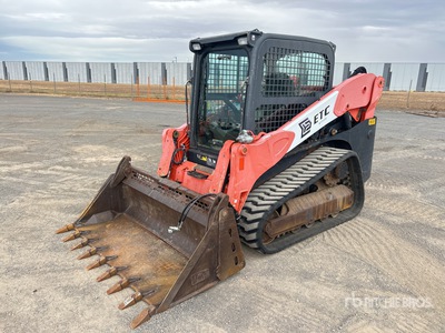 2017 Kubota SVL75-2CHW Two-Speed Compact Track Loader