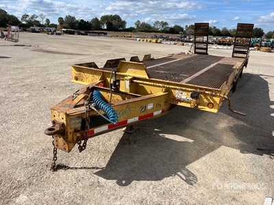 2003 Holden TD0 24 27 ft T/A Equipment Trailer