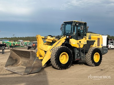 2019 Komatsu WA320-8 Pala gommata
