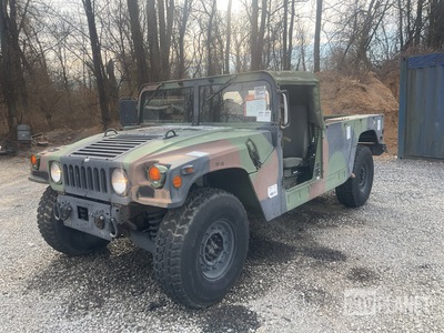 2004 AM General M1097A2 HMMWV 2 Door Soft Top w/Truck Body