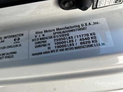 2021 Hino 268 4x2 Van Truck