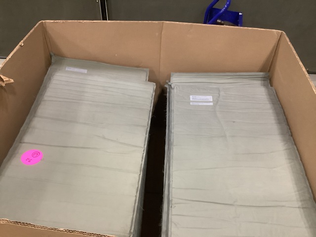 (28) Self-Inflating Sleeping Mats