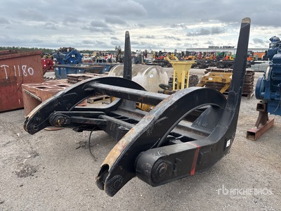 Wicker WE824K 87 in Wheel Loader Grapple