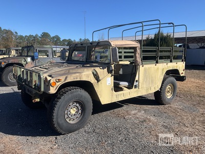 1993 AM General M1097 HMMWV 2 Door Soft Top w/Truck Body