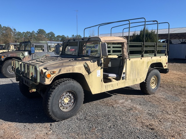 1993 AM General M1097 HMMWV 2 Door Soft Top w/Truck Body