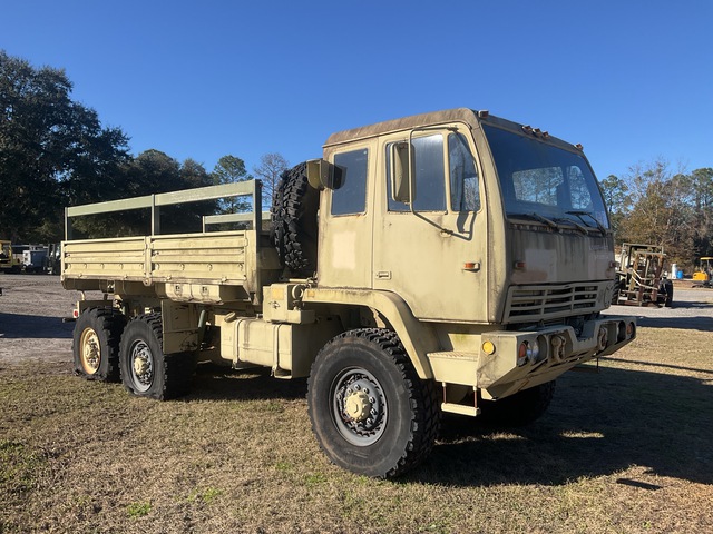 1996 Stewart & Stevenson M1083 MTV 6x6 Cargo Truck