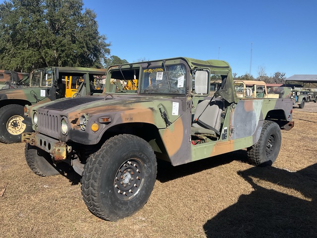 1993 AM General M1097 HMMWV 2 Door Soft Top w/Truck Body