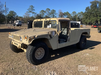 2008 AM General M1097R1 HMMWV 2 Door Soft Top w/Truck Body