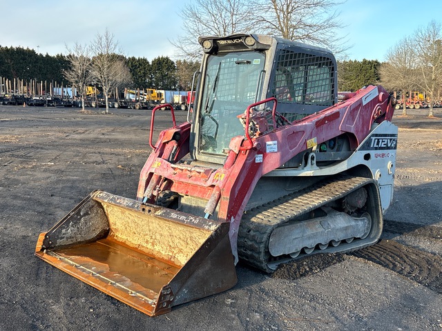 2017 Takeuchi TL12V2-CR Skid Steer Loader