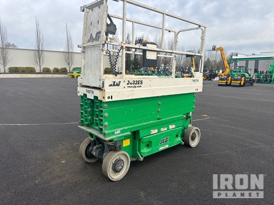 2015 JLG 2632ES Electric Scissor Lift