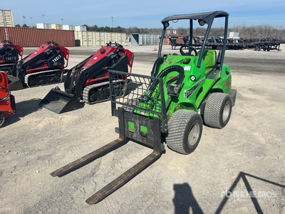 2022 Avant 528 Pala cargadora