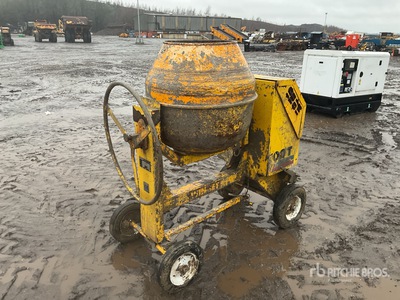 2019 Winget 100TEC Portable Concrete Mixer