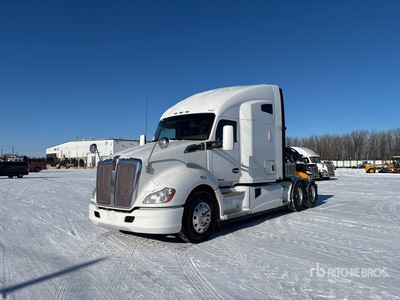 2014 Kenworth T680 6x4 T/A Sleeper Truck Tractor