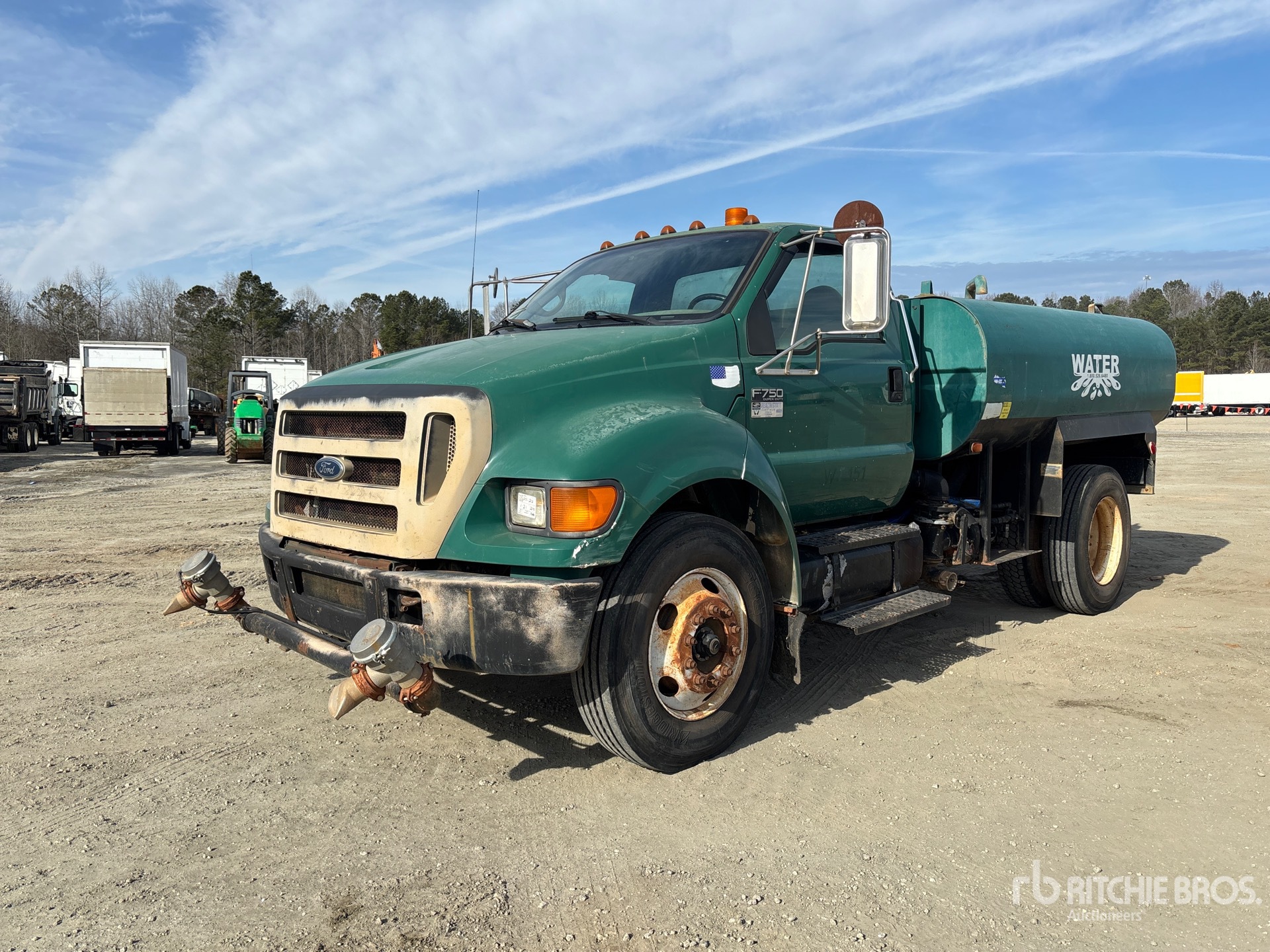 2006 Ford F-750 XL 4x2 Water vrachtwagen