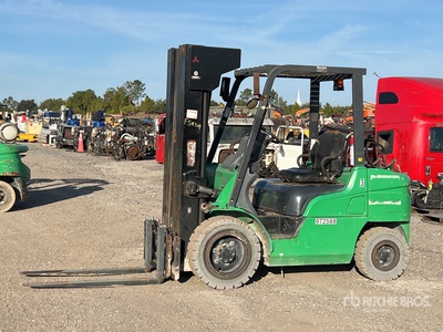 2017 Mitsubishi FG30NGLP 4200 lb Carrelli Elevatori