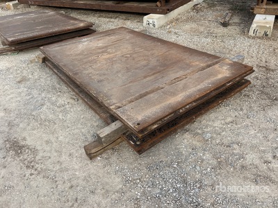 Quantity of (4) 6 ft x 10 ft (1 in Thick) Road Placche in metallo