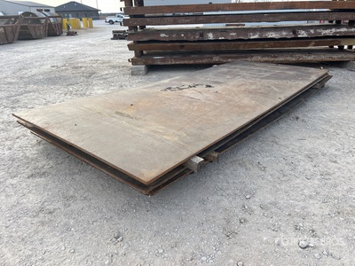 Quantity of (4) 8 ft x 20 ft (1.25 in Thick) Road Placche in metallo