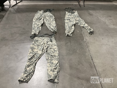 (150) Pairs of Cold Weather Trousers