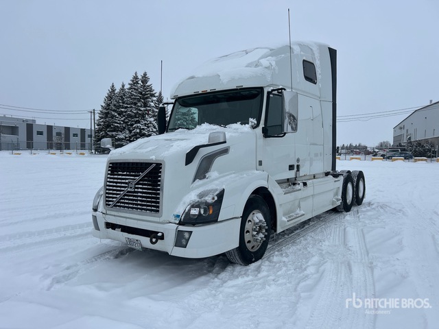 4V4NC9EHXEN163298 Volvo Vnl Photo 1
