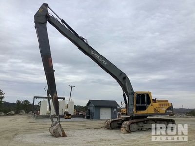 Volvo EC240BLR Long Reach Tracked Excavator