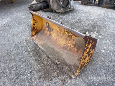 68 in Tractor Loader Bucket