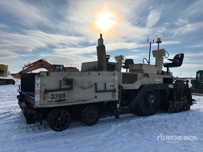 2007 Ingersoll Rand PF-3200 Wheel Asphalt Paver