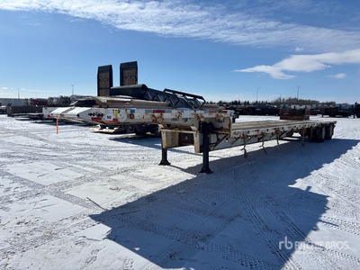 1989 M & M 47 ft T/A Semi aanhanger