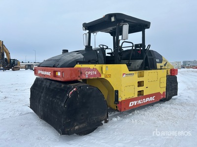 2010 Dynapac CP274 9 Wheel Pneumatic Roller
