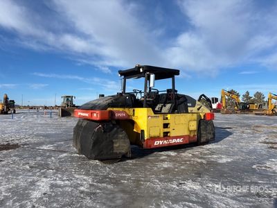 2010 Dynapac CP274 9 Wheel Compactador de Ruedas