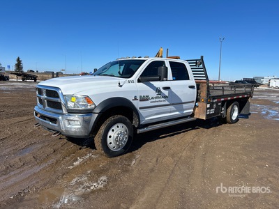 2017 Ram 5500 4x4 Crew Cab Flatbed Truck