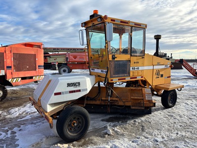 2004 Rosco RB48 Broom Tractor