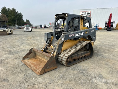 2015 John Deere 329E Compact Track Loader
