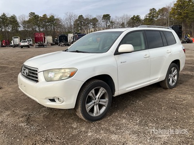 2009 Toyota Highlander 2WD SUV