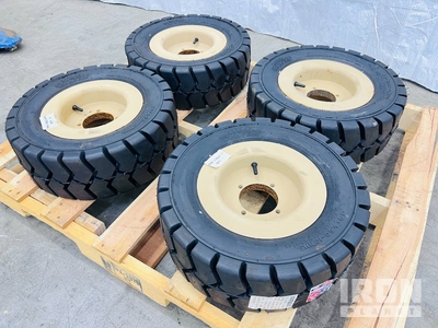 Quantity (4) 19x6.50-10 Pneumatic Tires w/ Wheels (Unused)