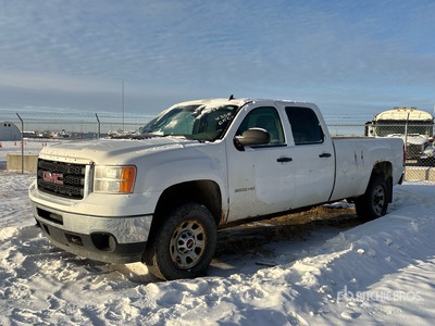 2013 GMC Sierra 3500HD 4x4 Crew Cab Pickup (Inoperable)