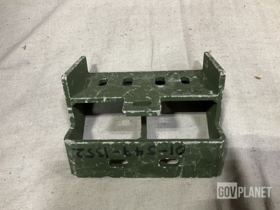 (4) BAE Systems 0259040907-00 Mounting Brackets