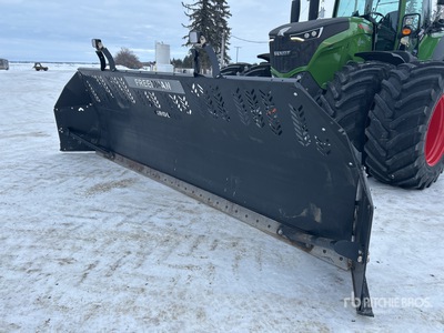Grouser AG240 Snow 16 Ft 6-Way شفرة البلدوزر