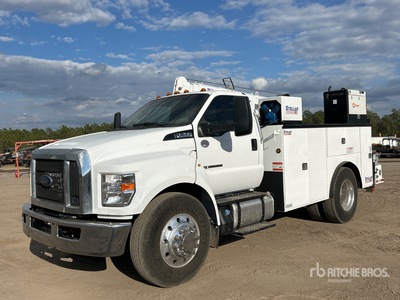 2024 Ford F-750 4x2 Service Truck