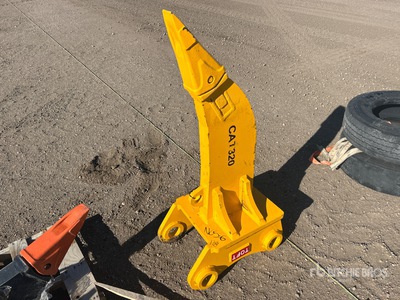 TOFT 08ER Excavator Ripper - Fits Cat 320