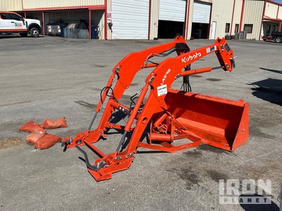 Kubota LA535 Front Loader Attachment