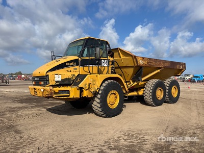 2006 Cat 725 Camion à benne articulé