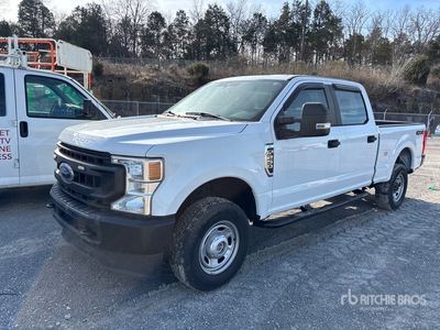 2022 Ford F-250 XL 4x4 Crew Cab Pick-up (Inoperable)