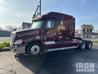 2012 Freightliner Cascadia 125 6x4 T/A Sleeper Truck Tractor