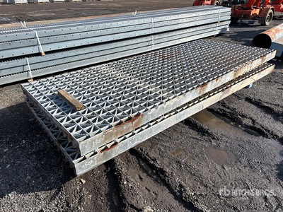 Quantity of (2) Placche in metallo