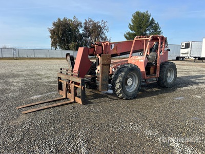 2000 SkyTrak 10054 Telehandler