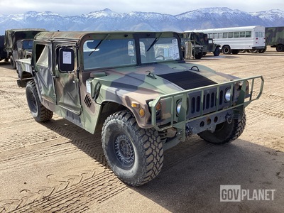 2006 AM General M1097R1 HMMWV 4 Door Soft Top w/Truck Body