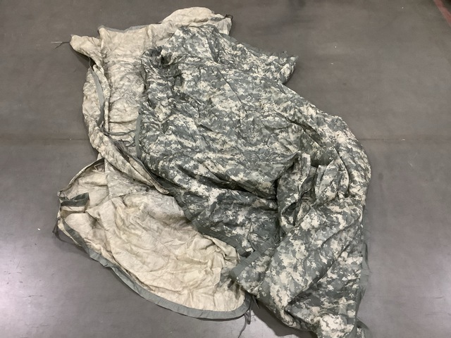 (40) Wet Weather Poncho Liners