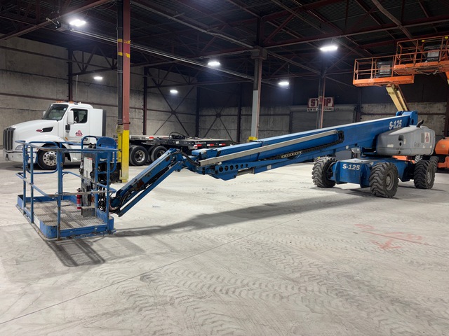2006 Genie S-125 4WD Diesel Telescopic Boom Lift