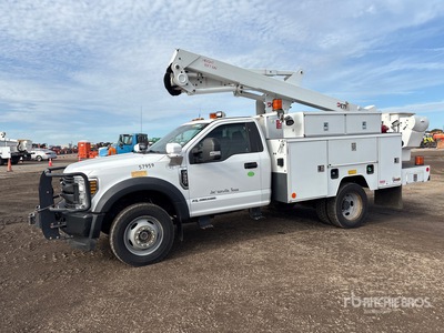 ETI ETC37IH 37 ft on 2019 Ford F-550 XL 4x4 auto hoogwerker