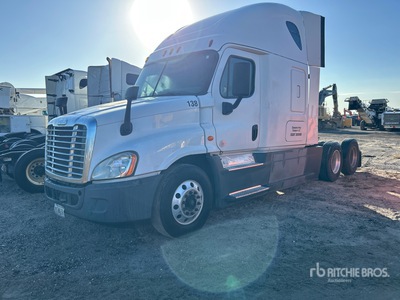 2018 Freightliner Cascadia 125 6x4 3- Achs Sattelzugmaschine mit Schlafkabine
